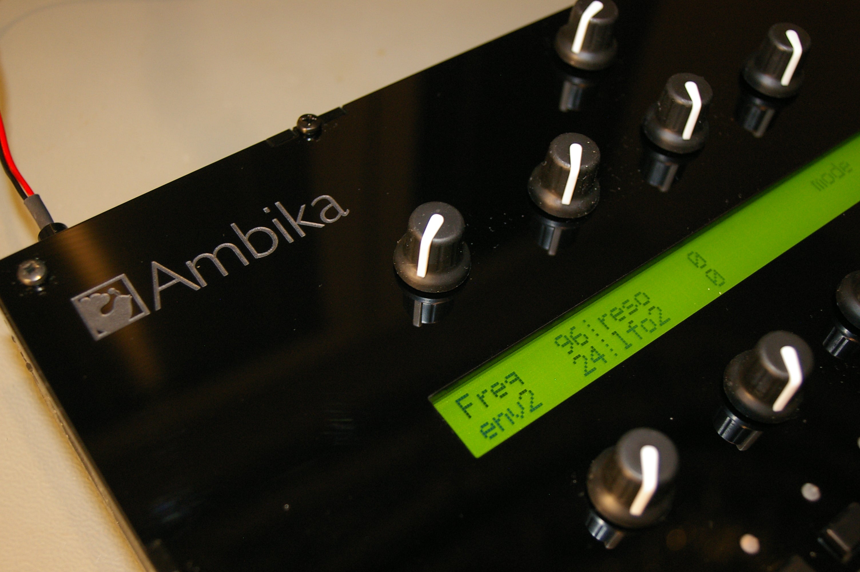 Ambika Synthesizer – 6x SMR4 multimode LP BP HP Voices