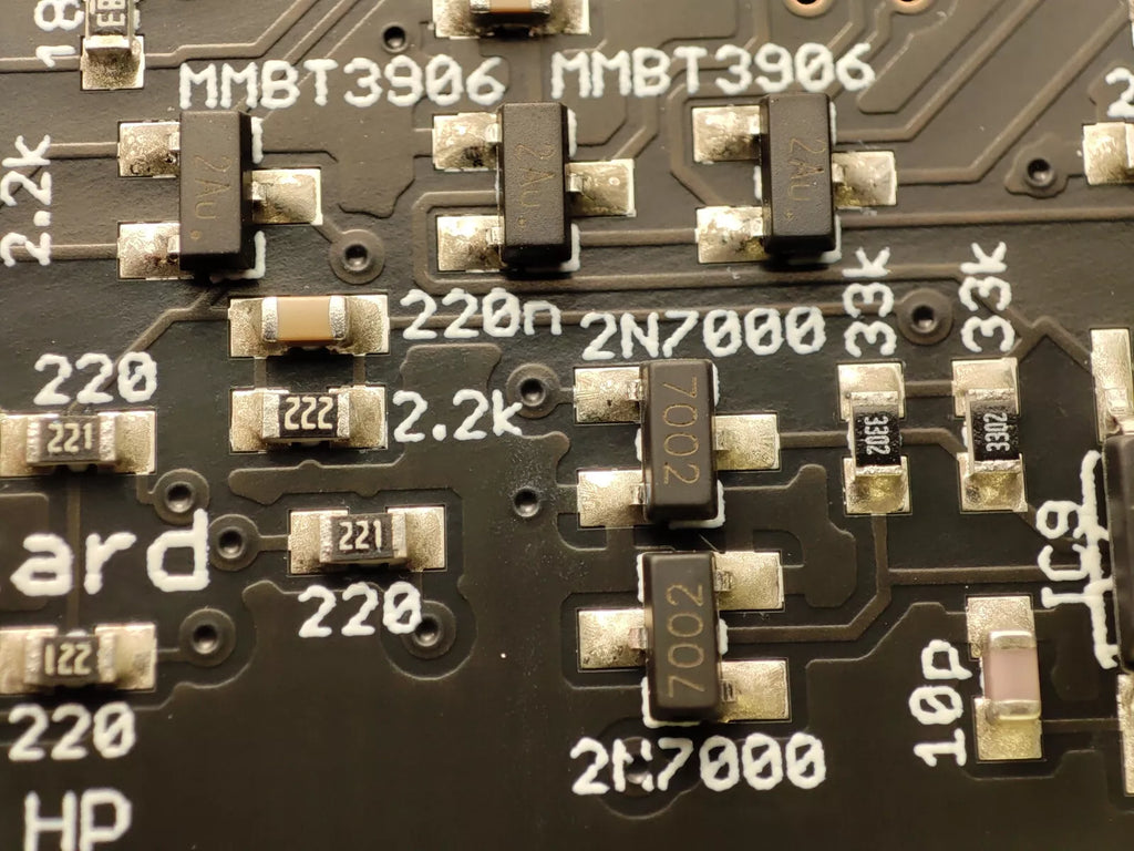 Ambika Synthesizer – 6x SMR4 multimode LP BP HP Voices