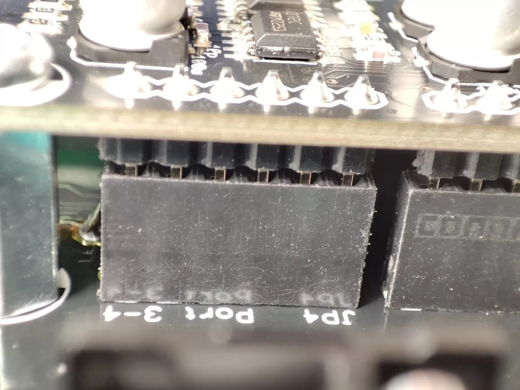 Ambika Synthesizer – 6x SMR4 multimode LP BP HP Voices